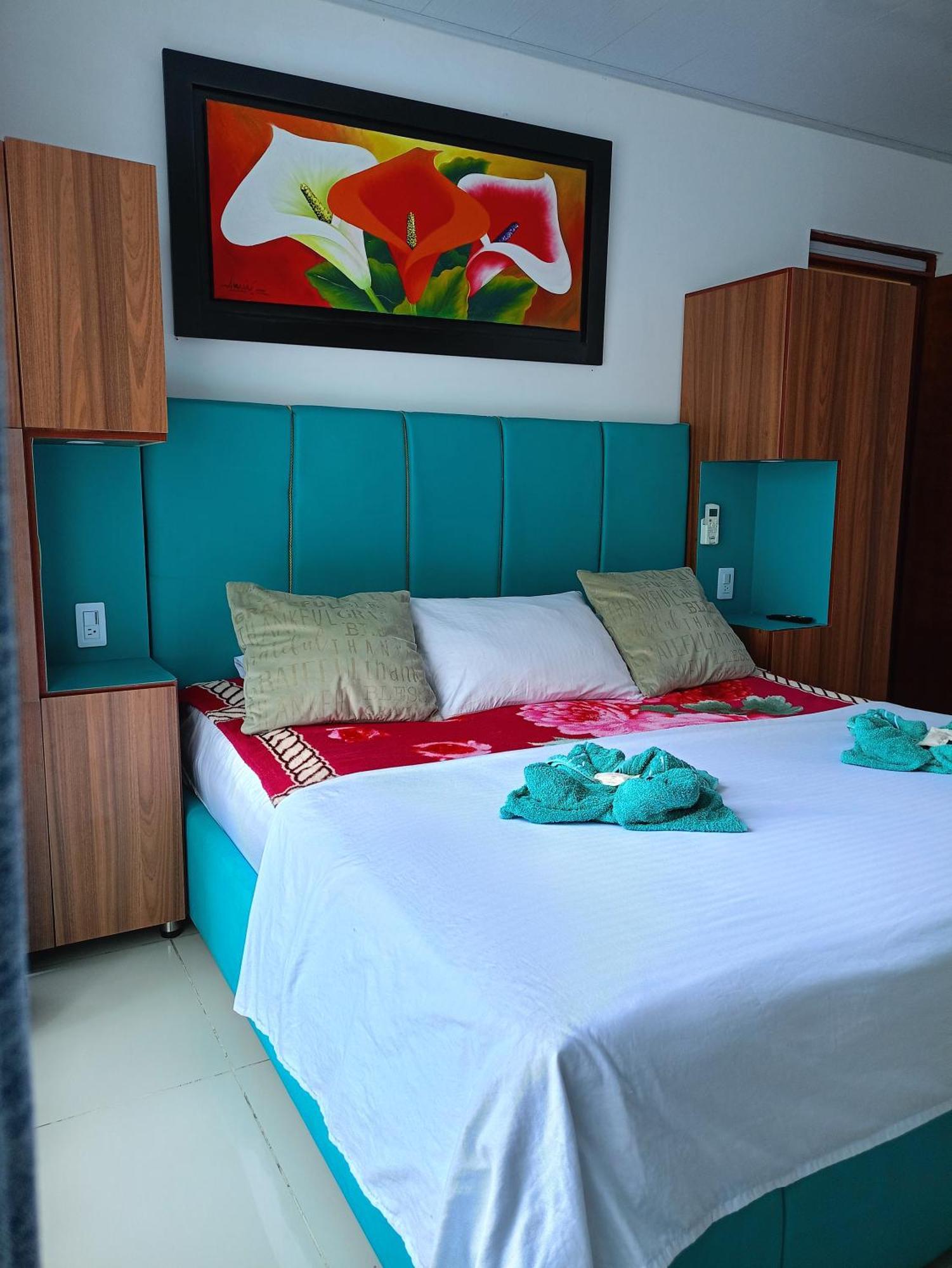 Hotel Bella Orquidea ネイバ エクステリア 写真